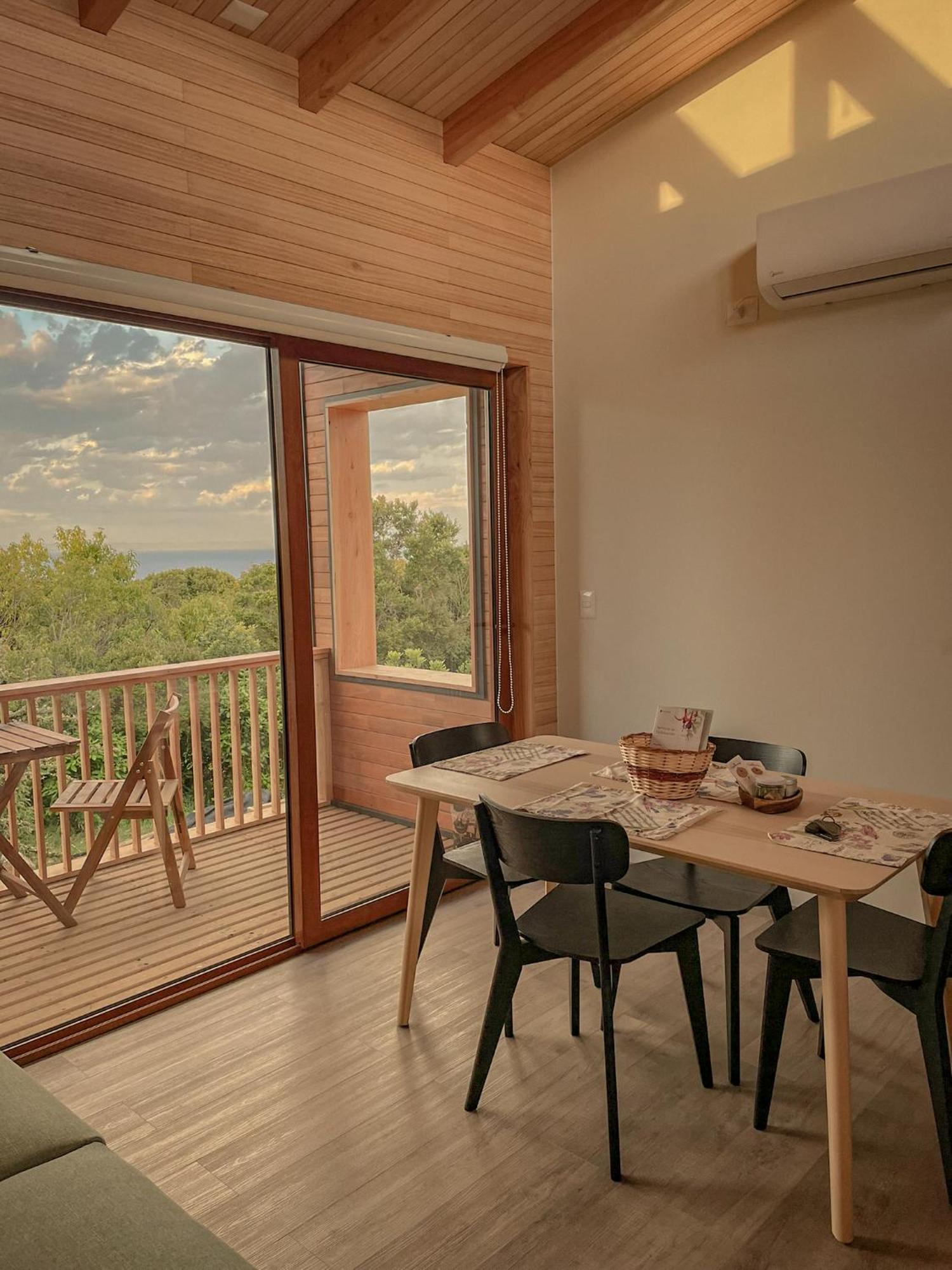 Lodge Ave Frutillar
